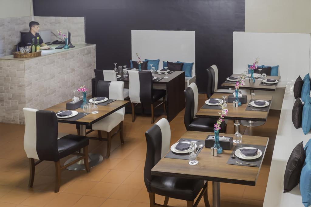 Hm Suites & Studios Bangalore Exterior photo
